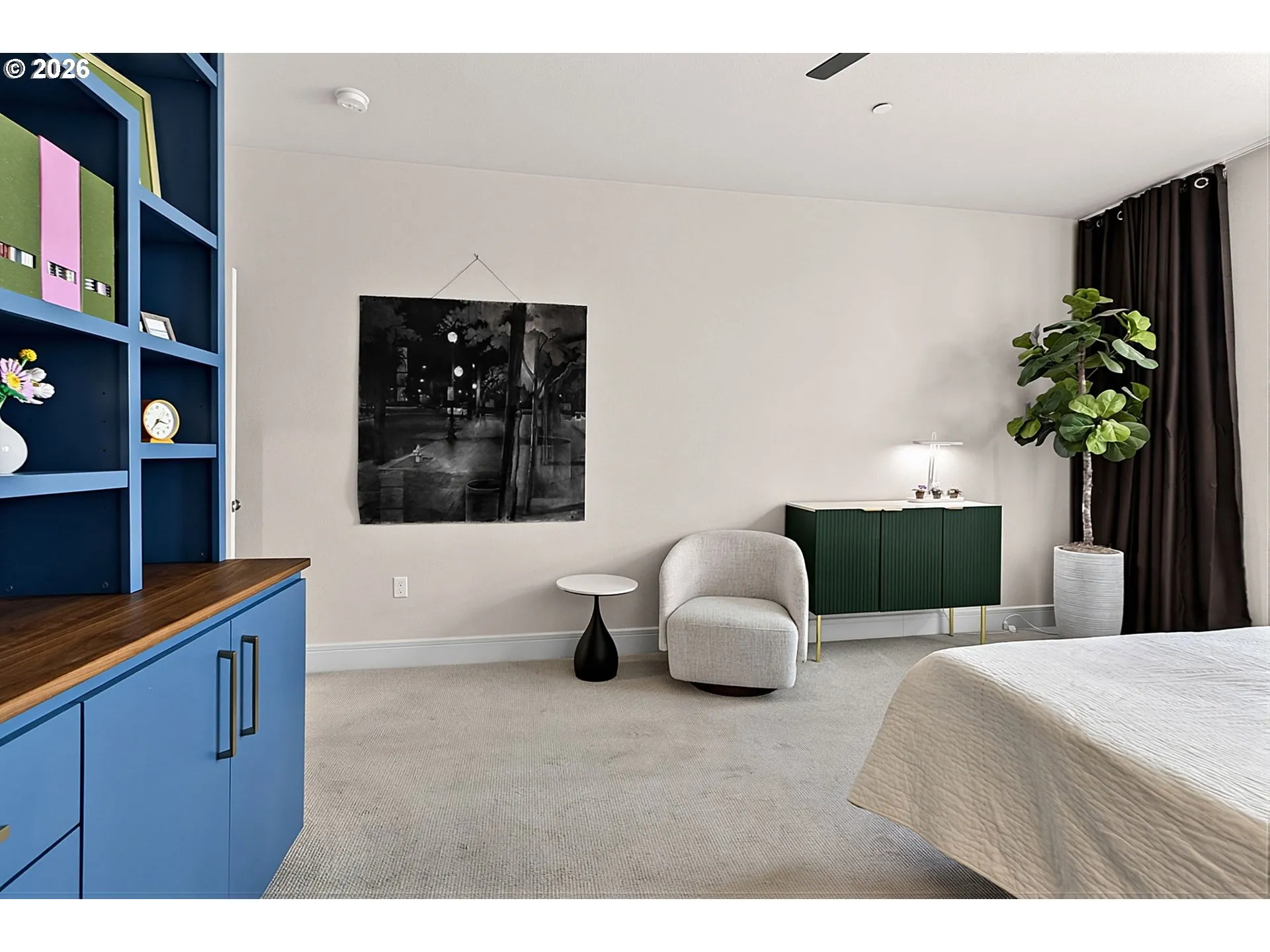 Bedroom, Primary