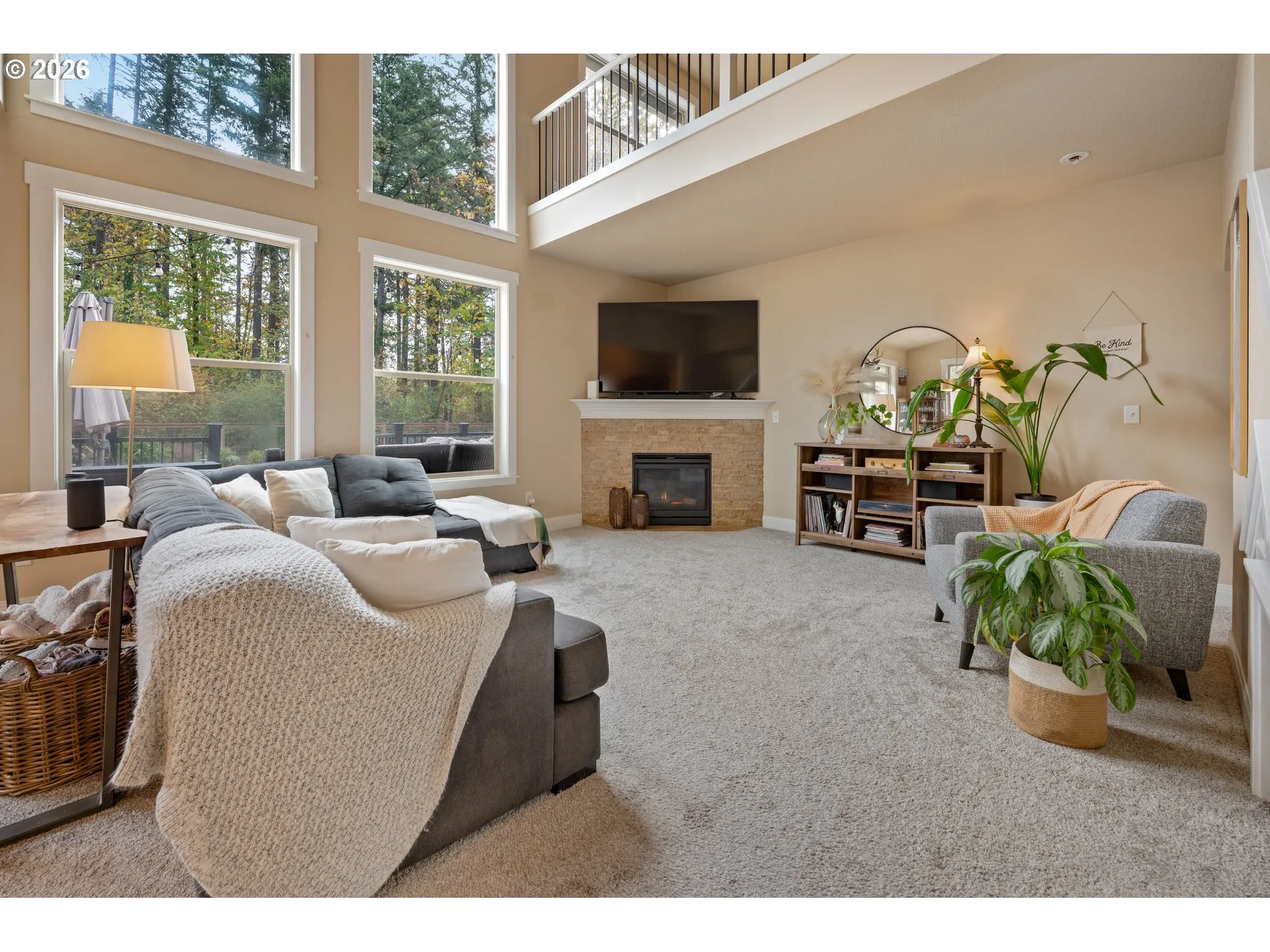 Living Room-Fireplace