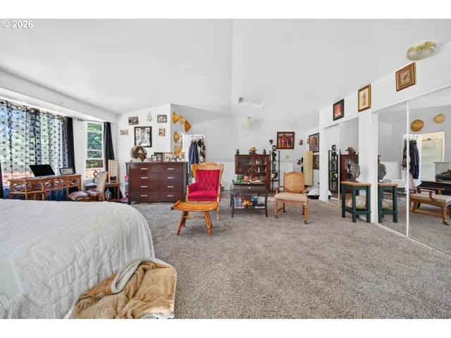 Bonus Room-Upper