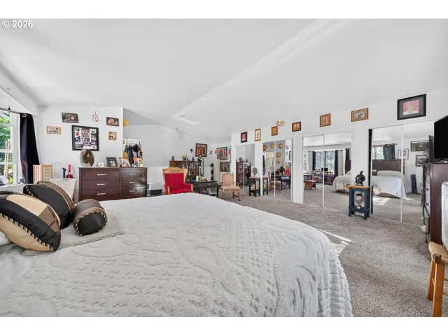 Bonus Room-Upper