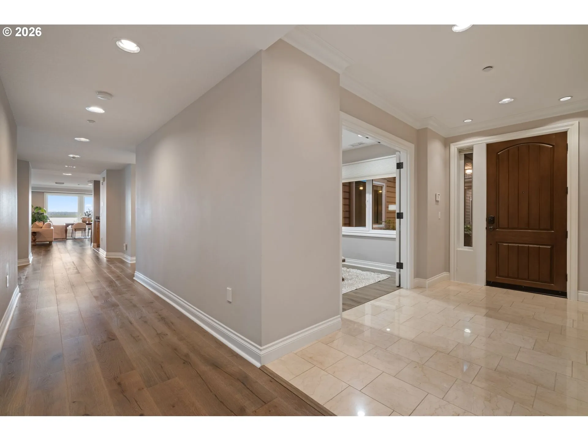Entrance/Foyer