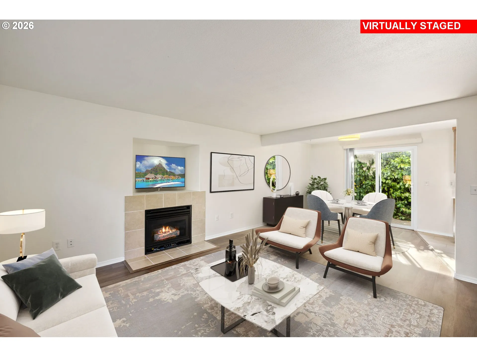 Living Room/Dining Room