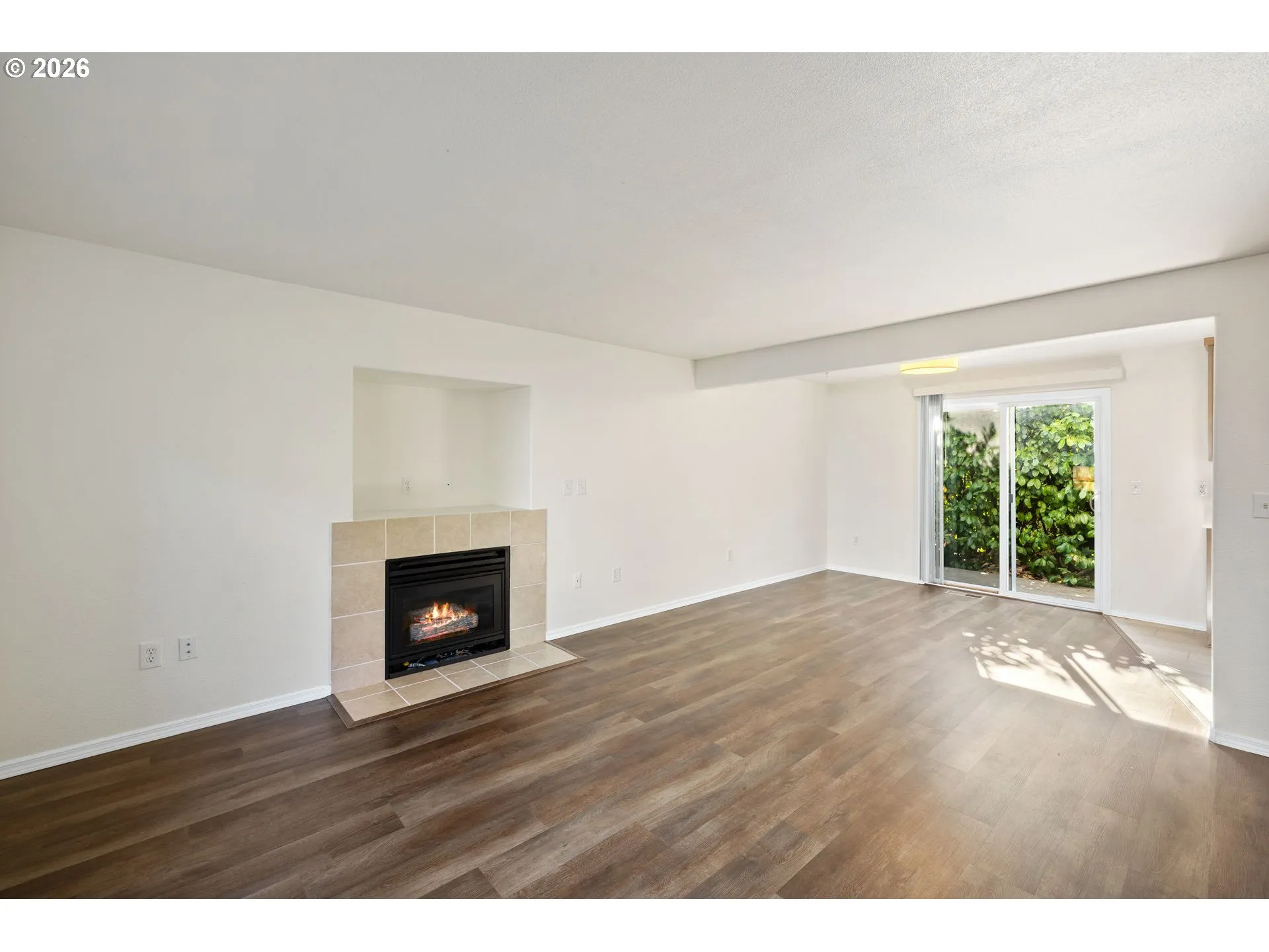 Living Room/Dining Room