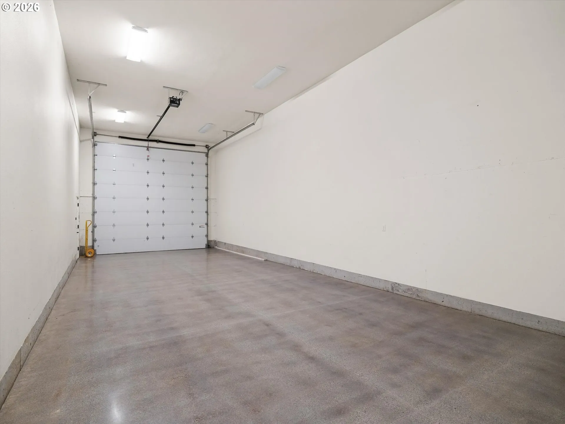Shop-Finished