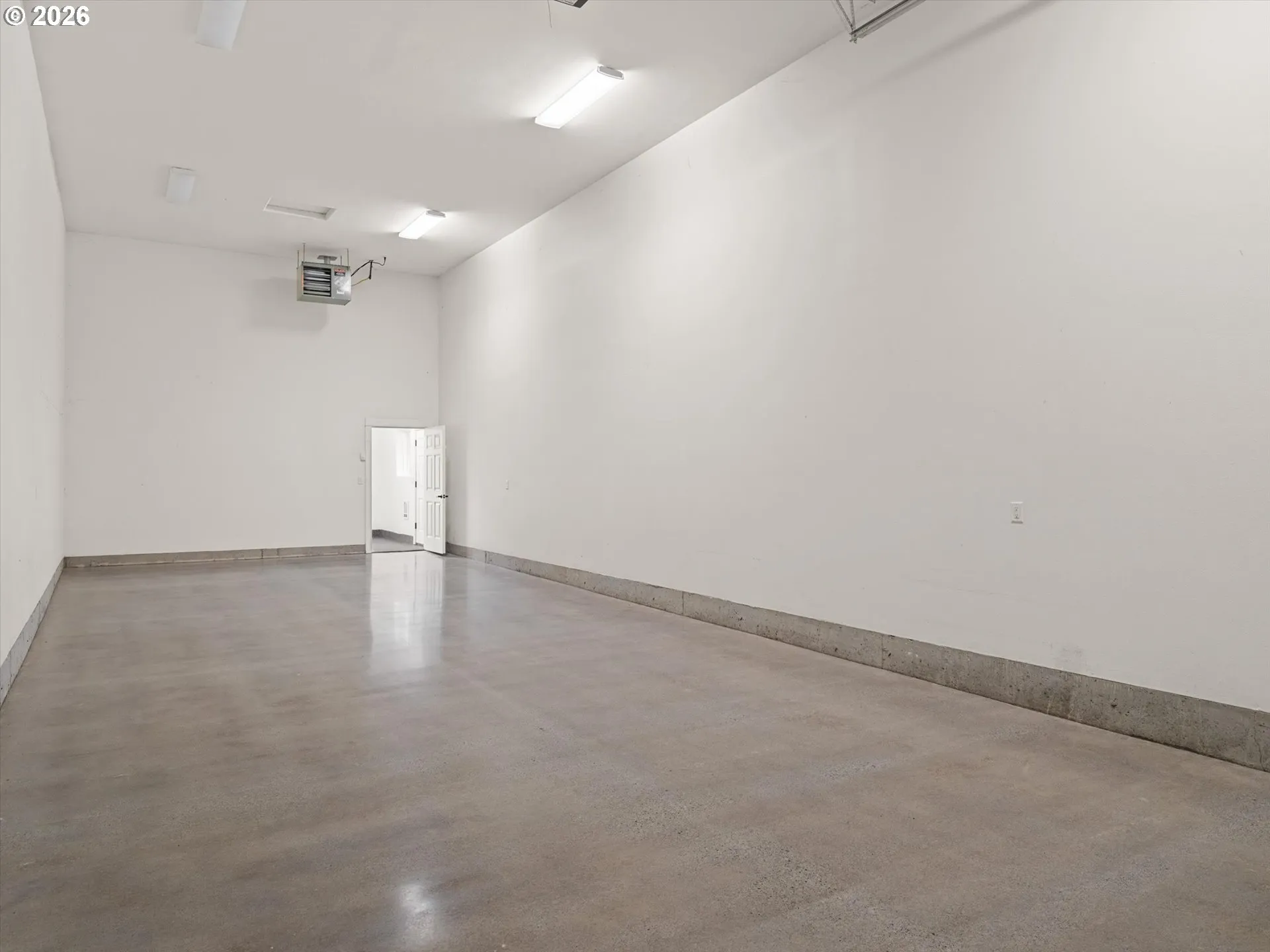 Shop-Finished