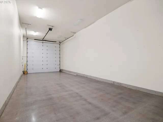 Shop-Finished