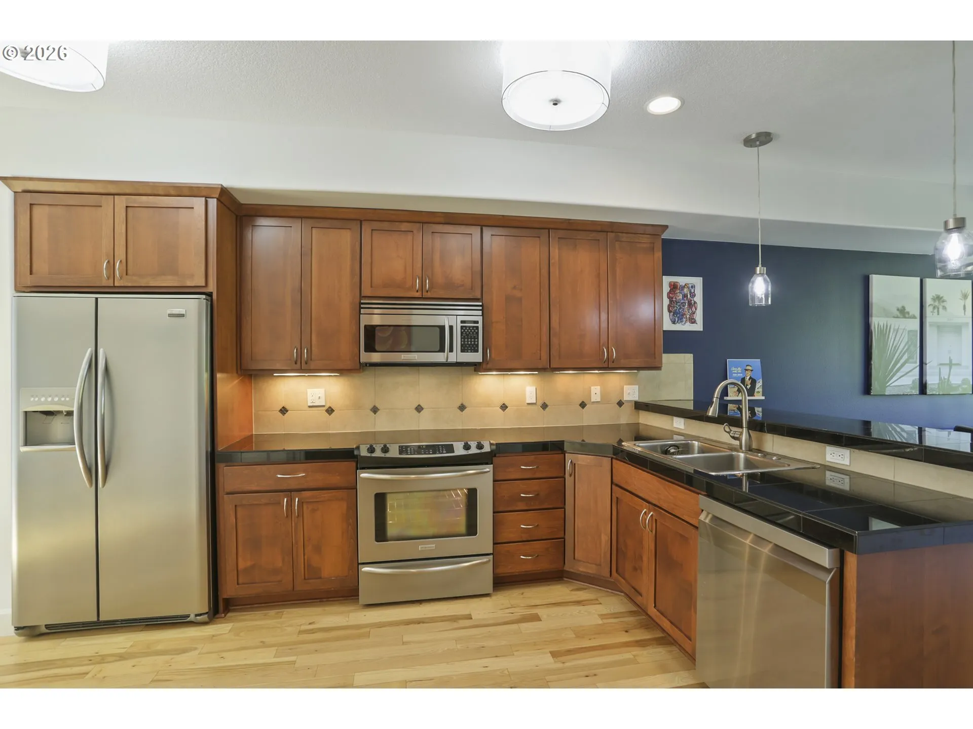 Kitchen-Wide Angle/Fisheye