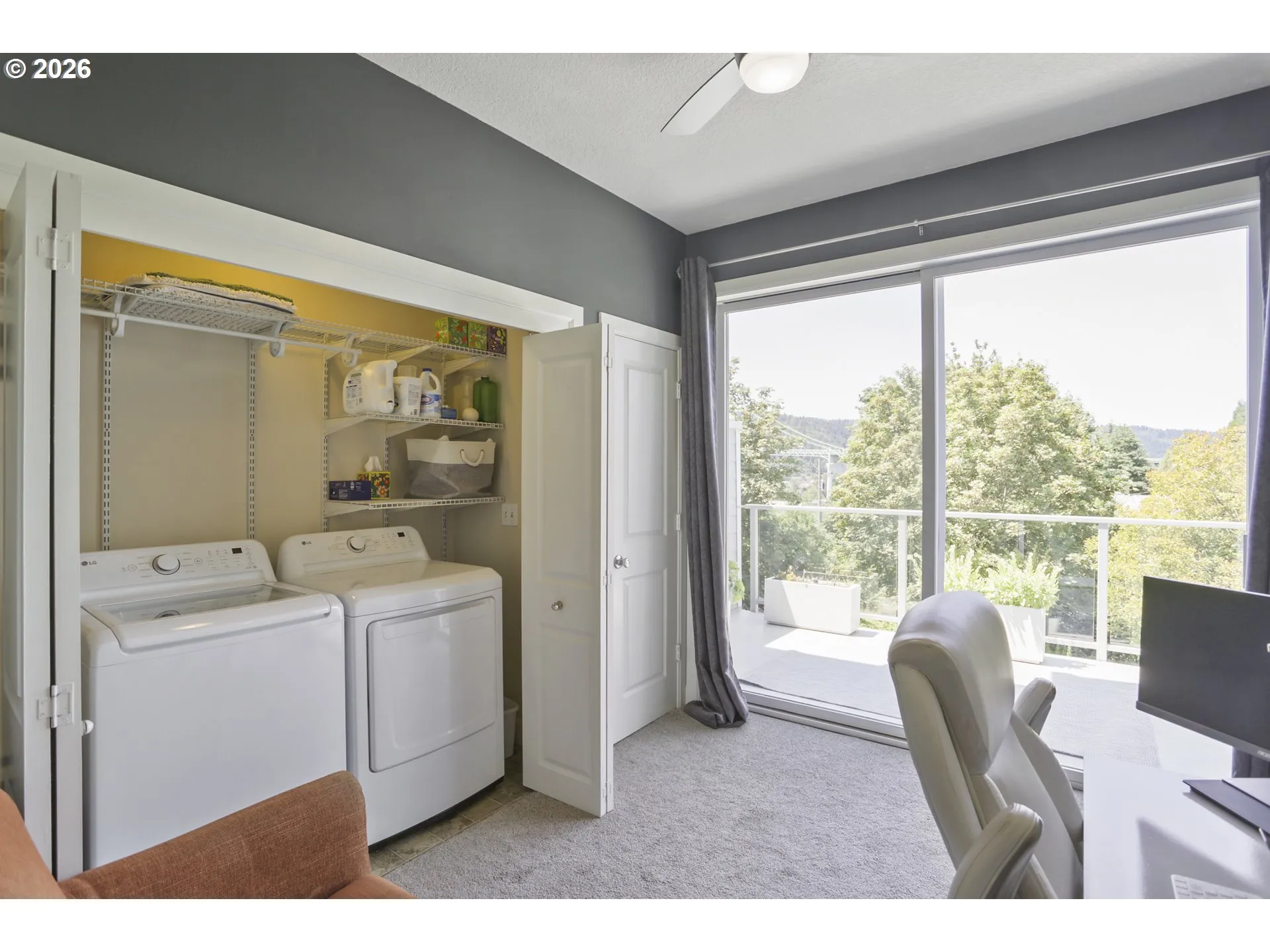 Laundry-Upper