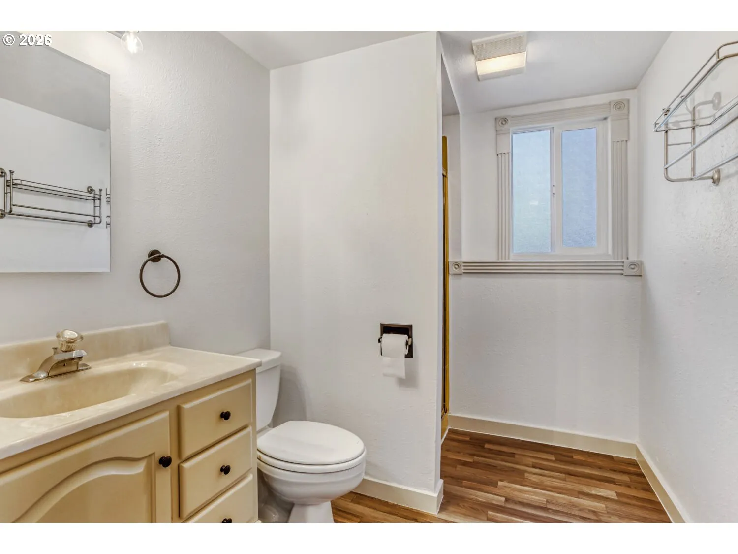 Bathroom-Lower