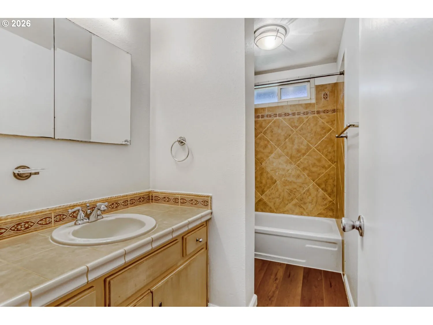 Bathroom-Upper