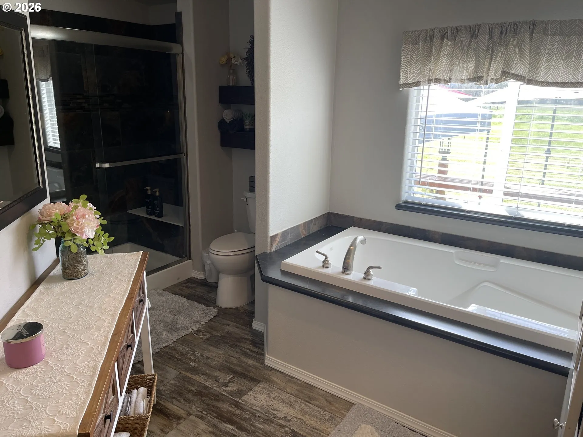 Owner's Suite Bathroom-Garden Tub