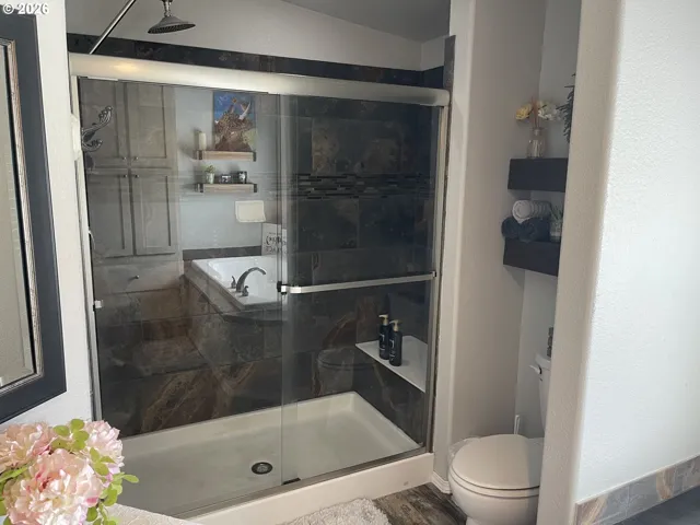 Owner's Suite Bathroom-Walk in Shower