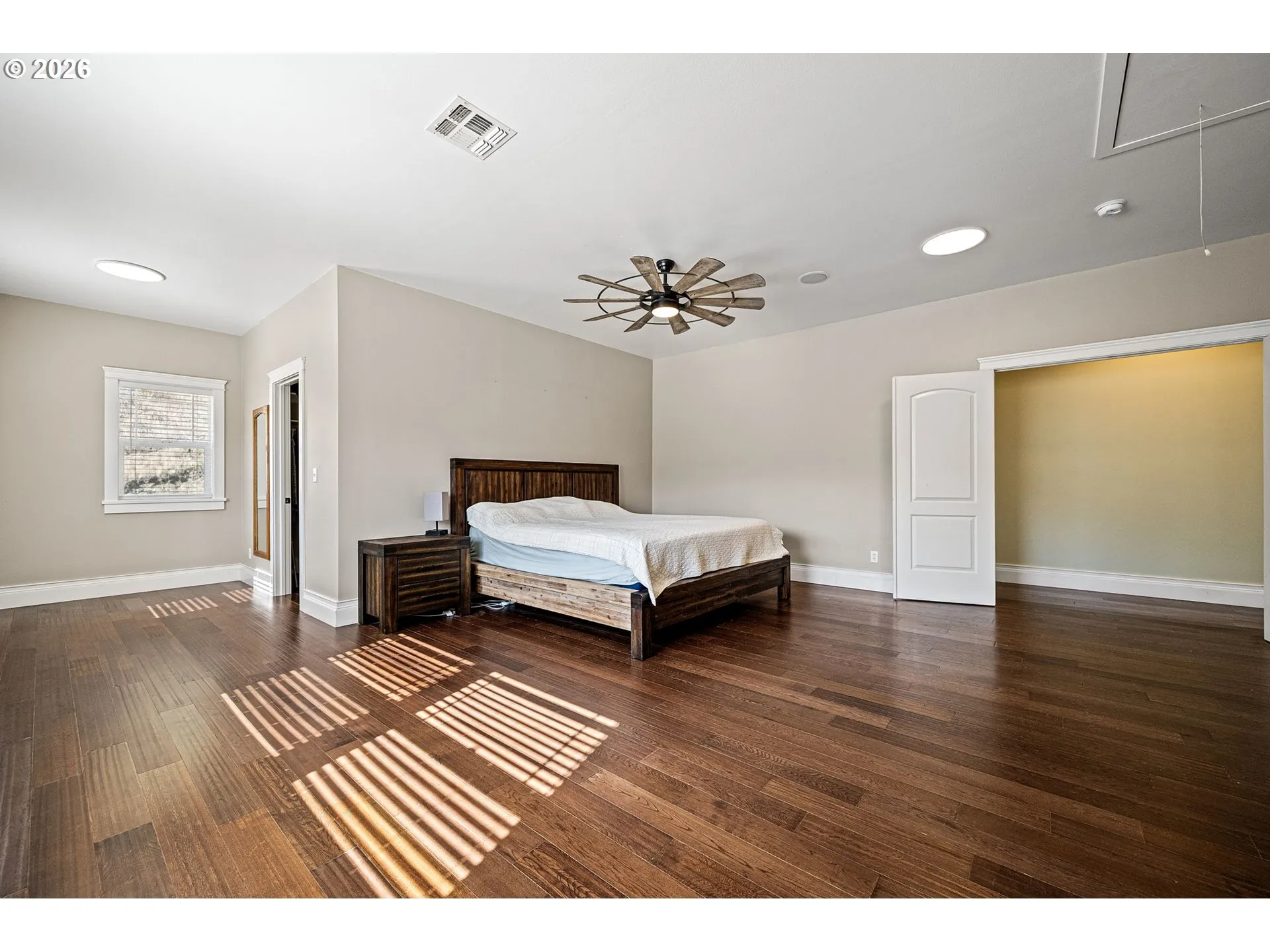 Bedroom, Owner's Suite
