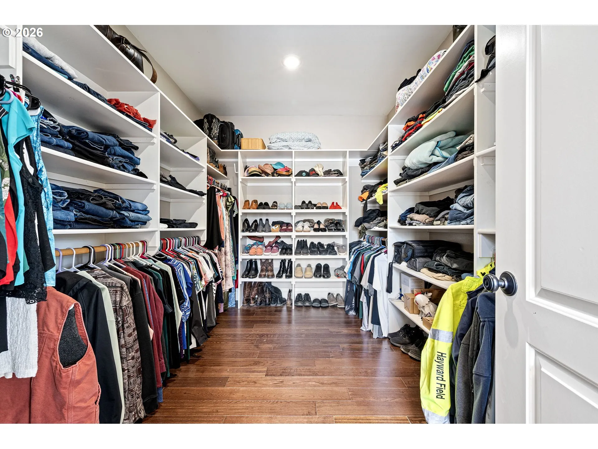 Bedroom, Owner's Suite-Walk-In Closet