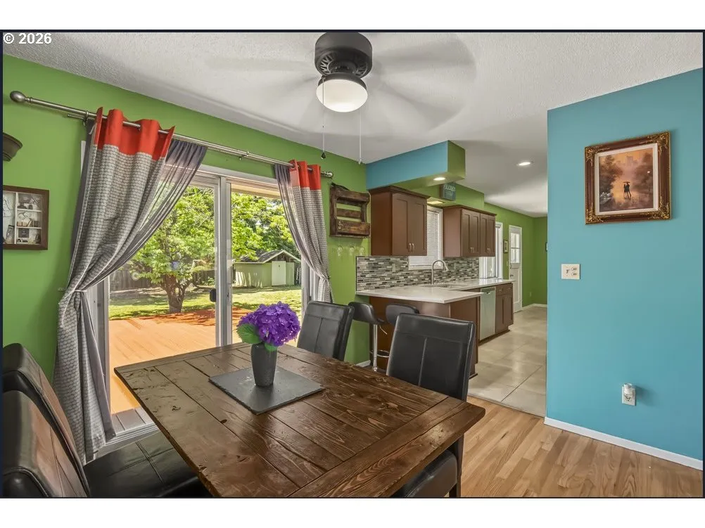 Kitchen/Dining Room
