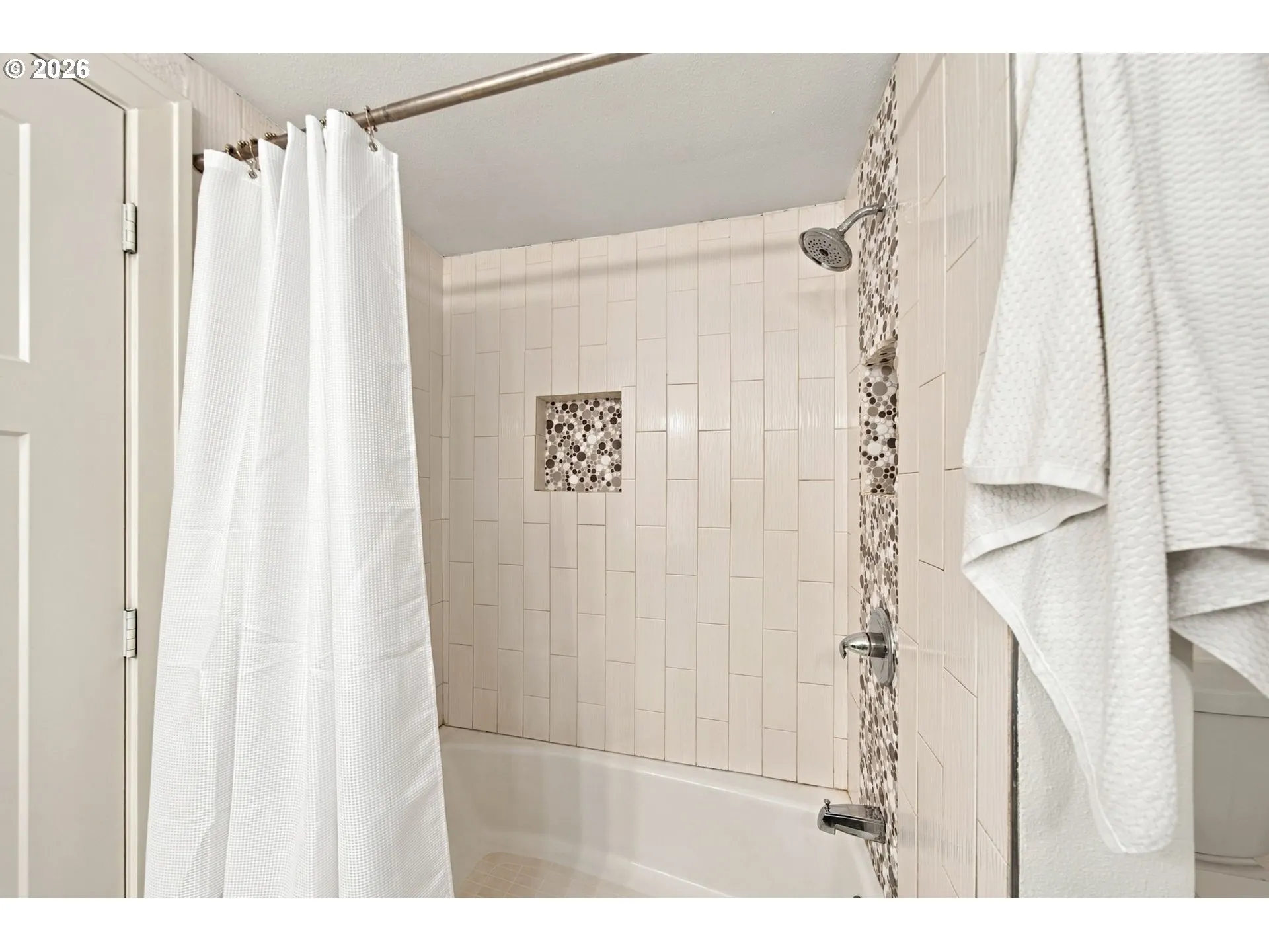 Bathroom, Attached-Main