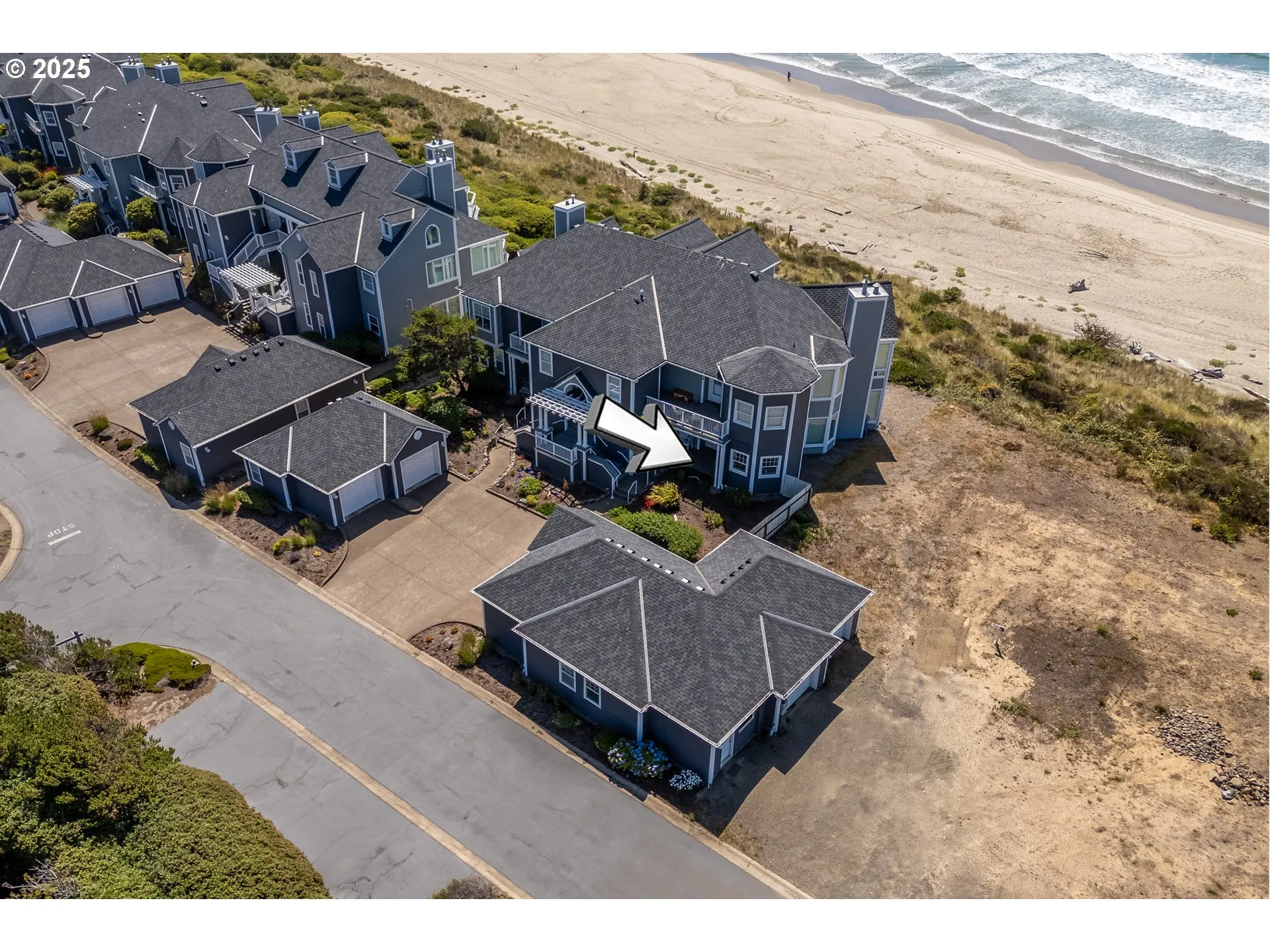 Drone View/UAV-Aerial