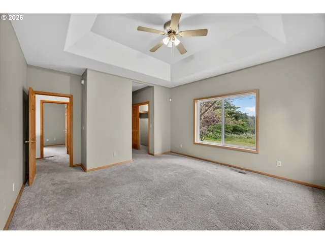Bedroom, Owner's Suite