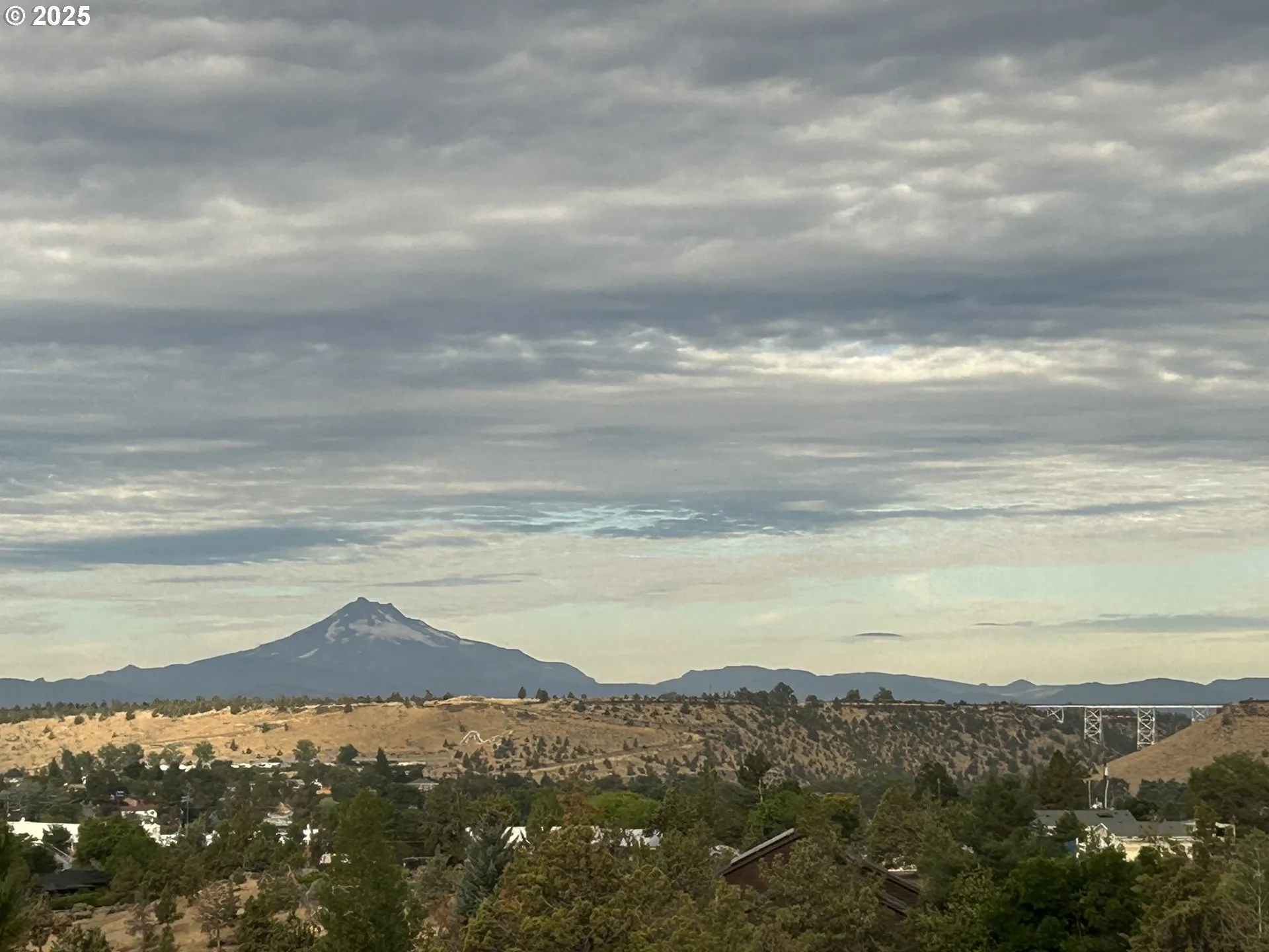 View-Mountain