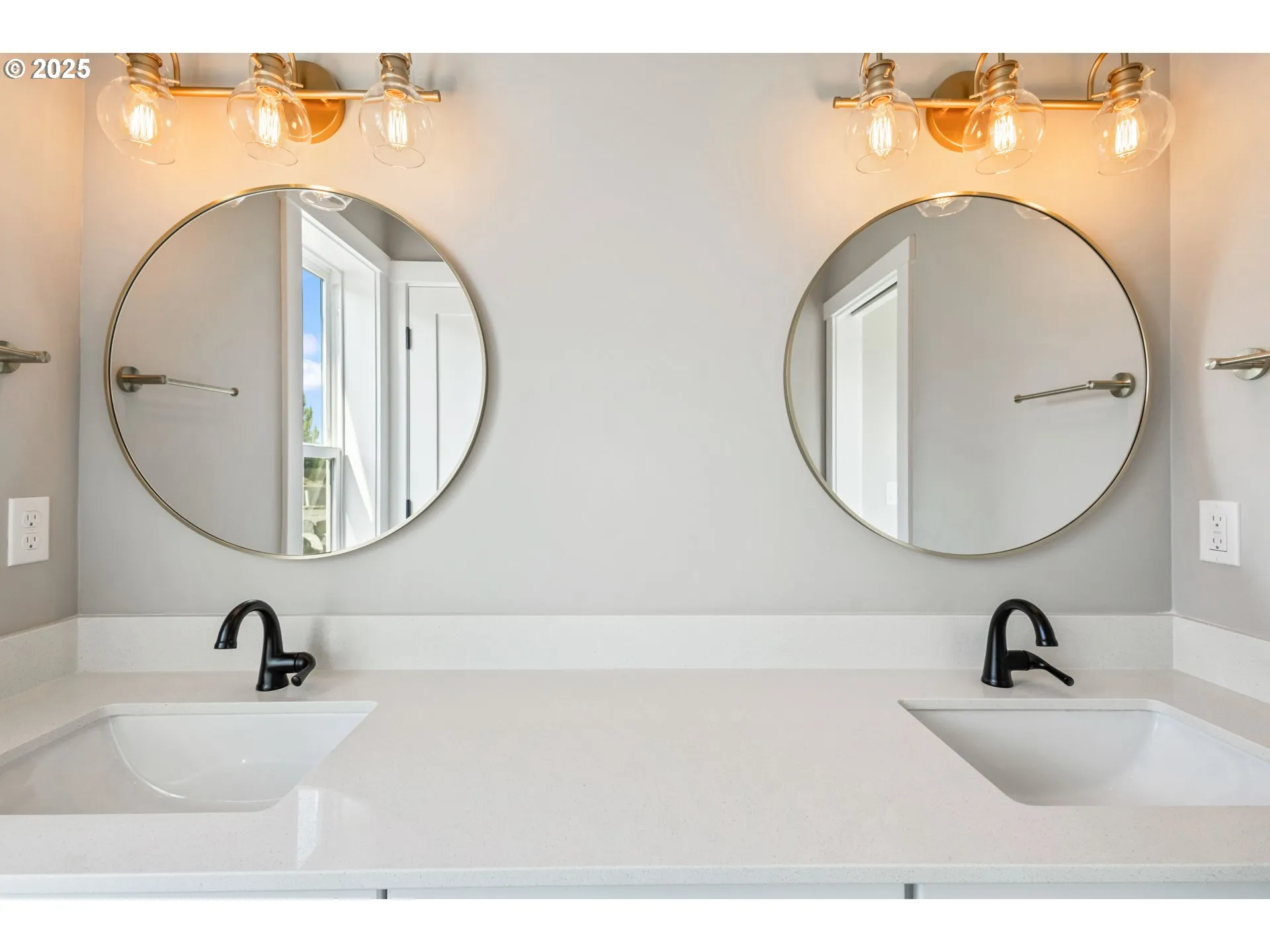 Owner's Suite Bathroom-Double Sinks