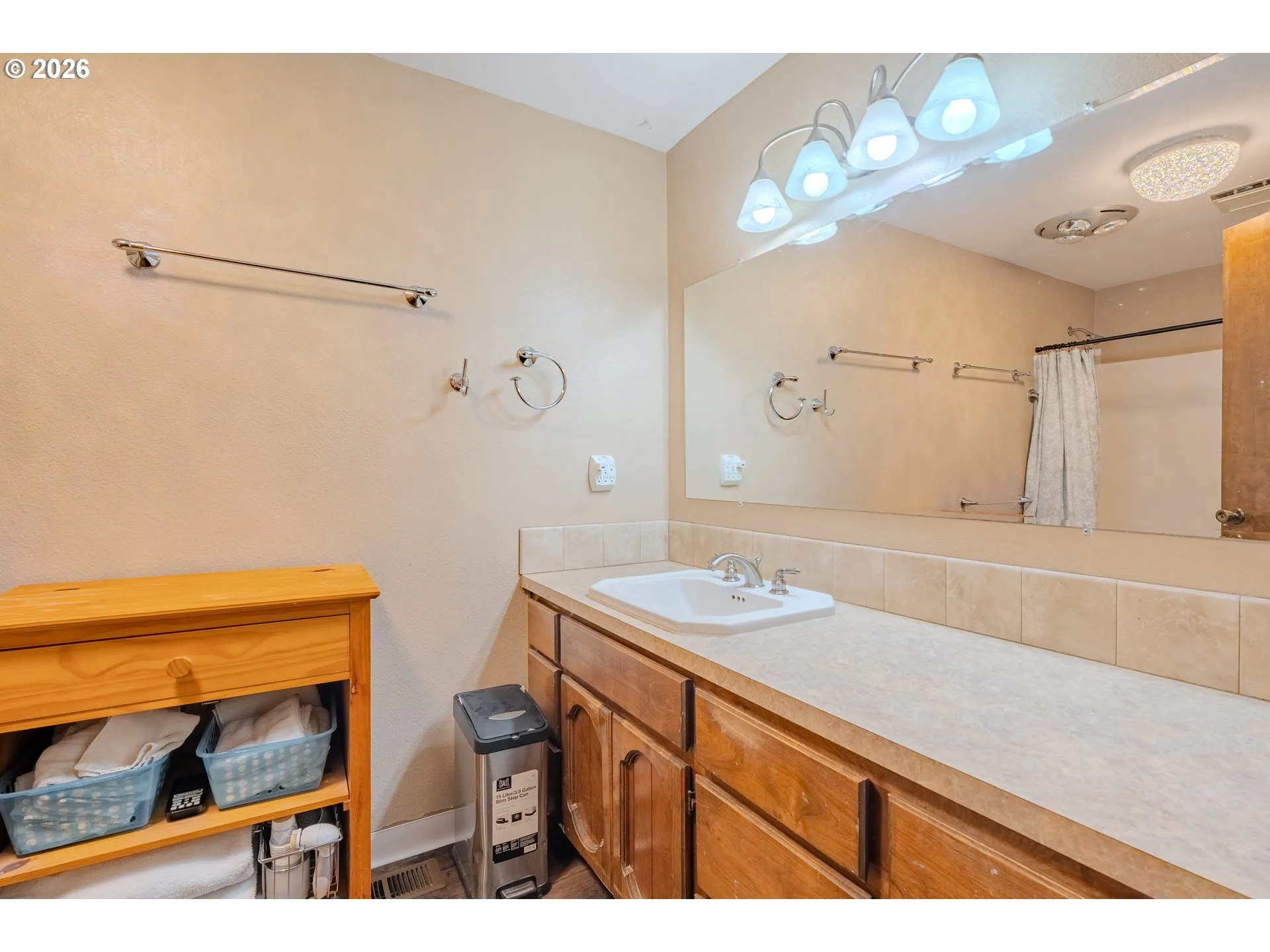 Primary Bedroom-Attached Bathroom