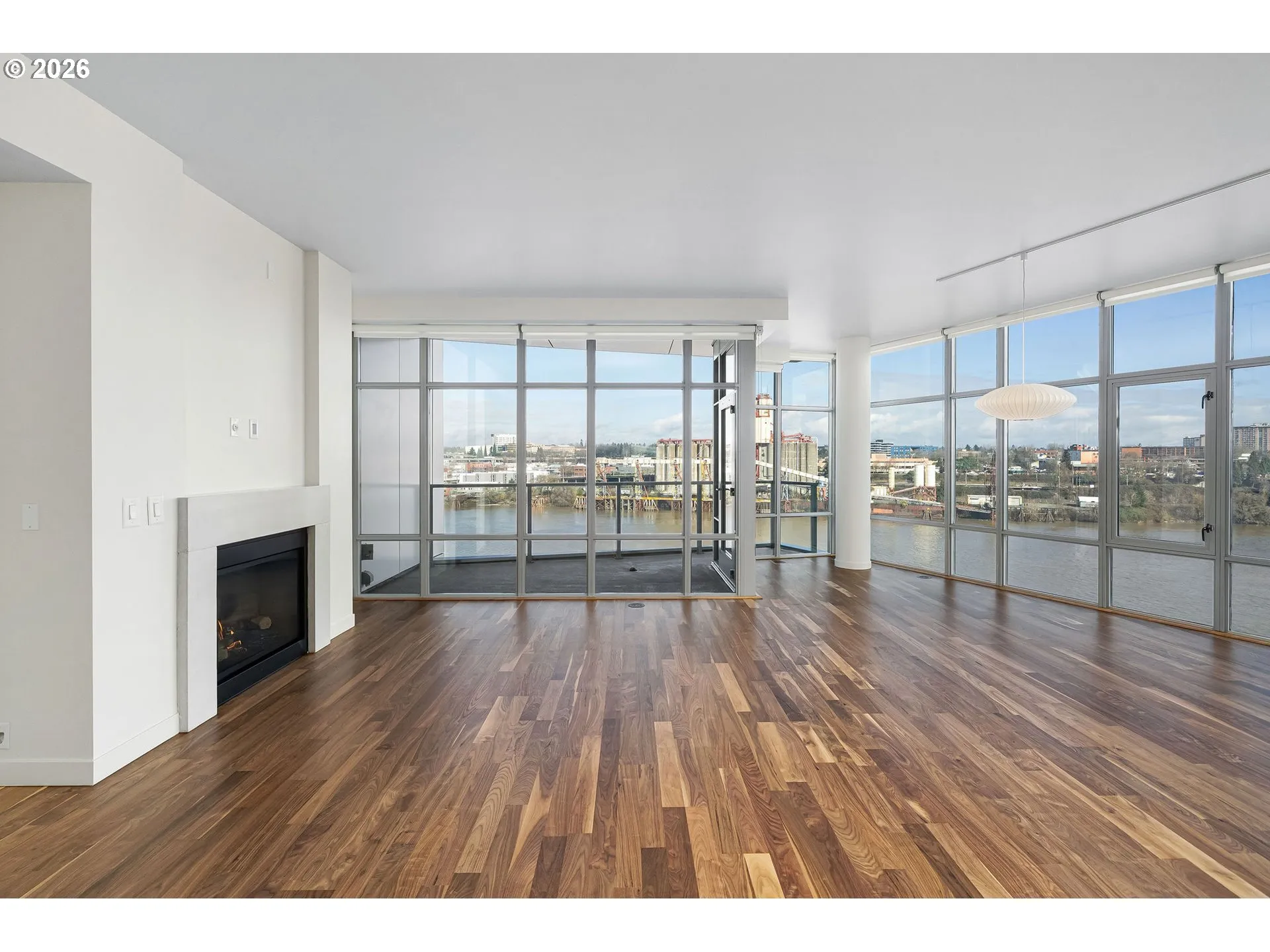 Living Room/Dining Room