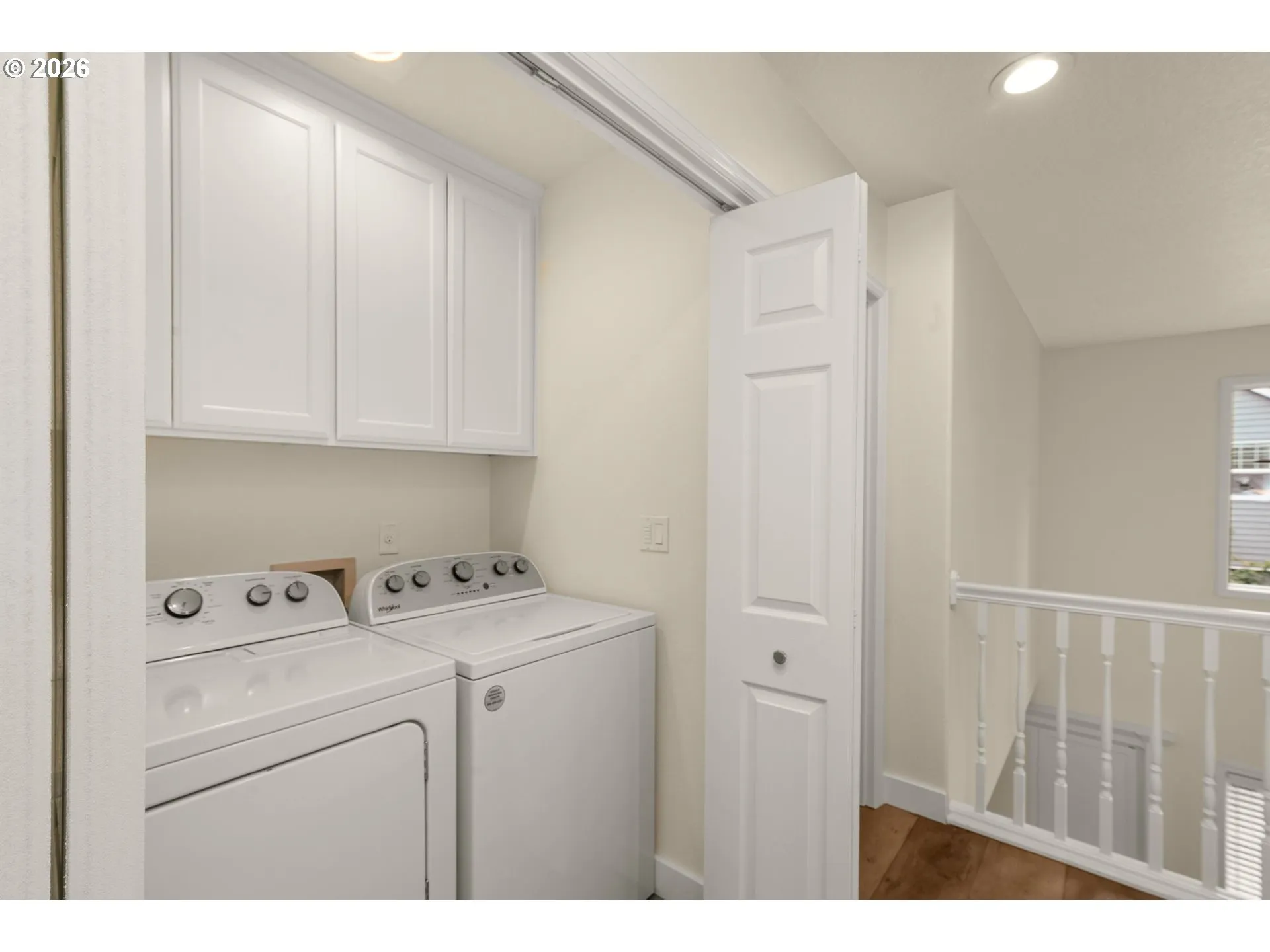 Laundry-Upper