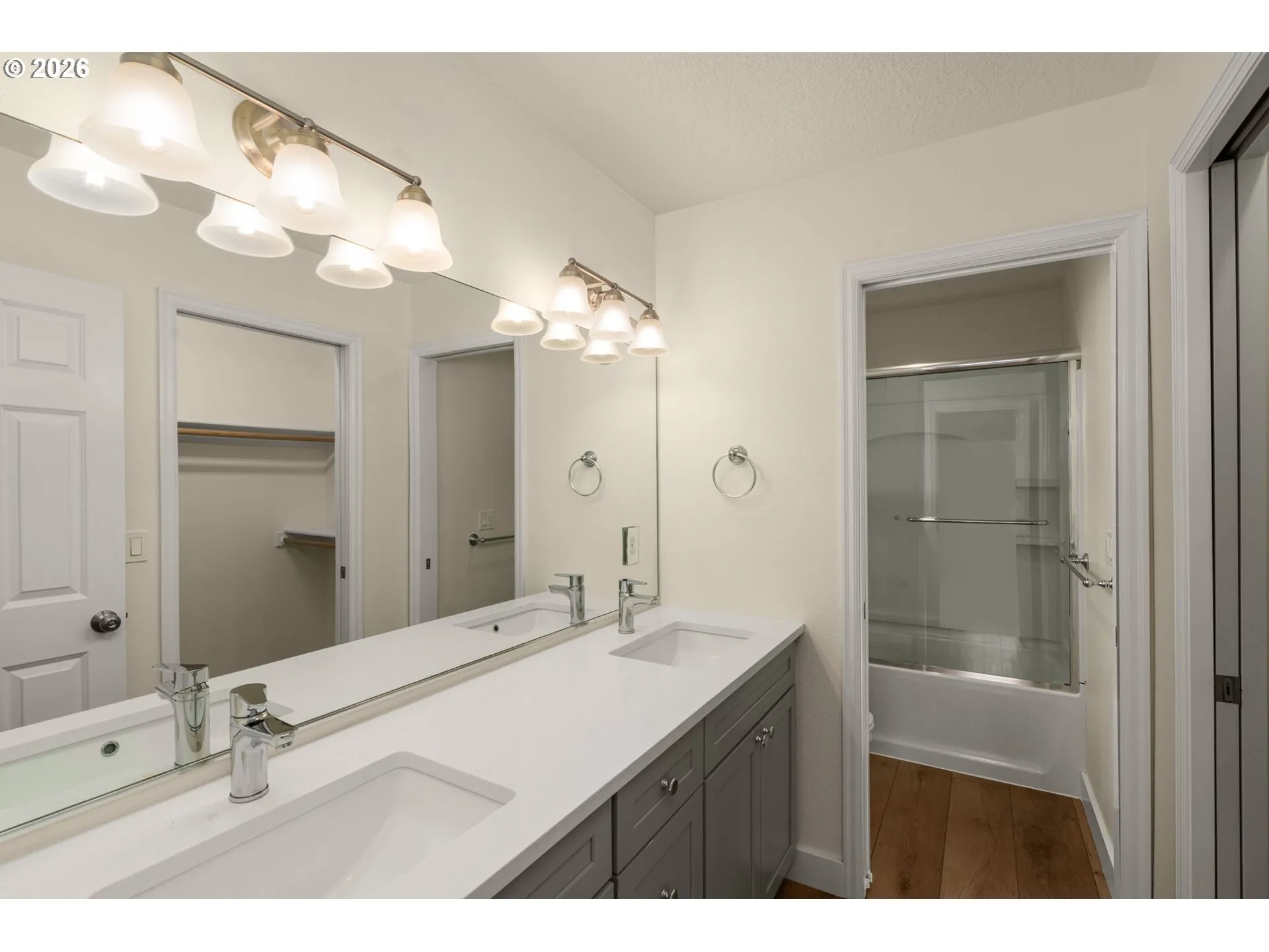 Bathroom, Attached