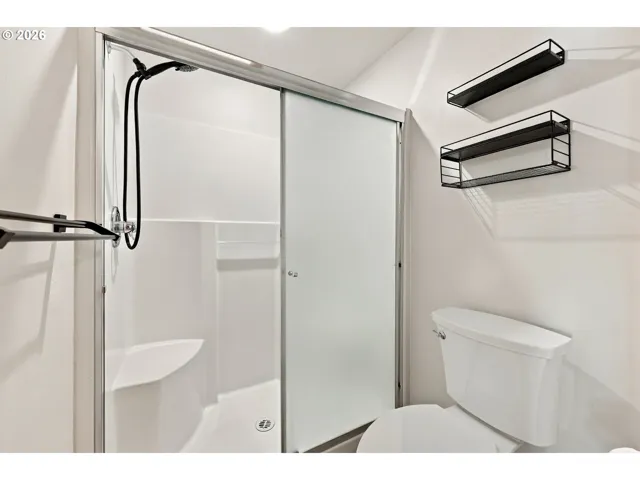 Primary Bedroom-Attached Bathroom