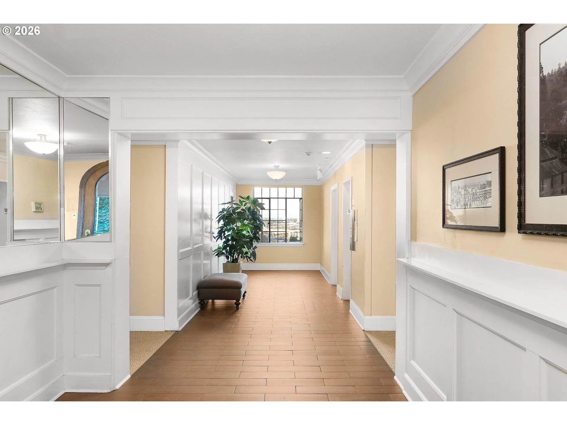 Lobby-# 2