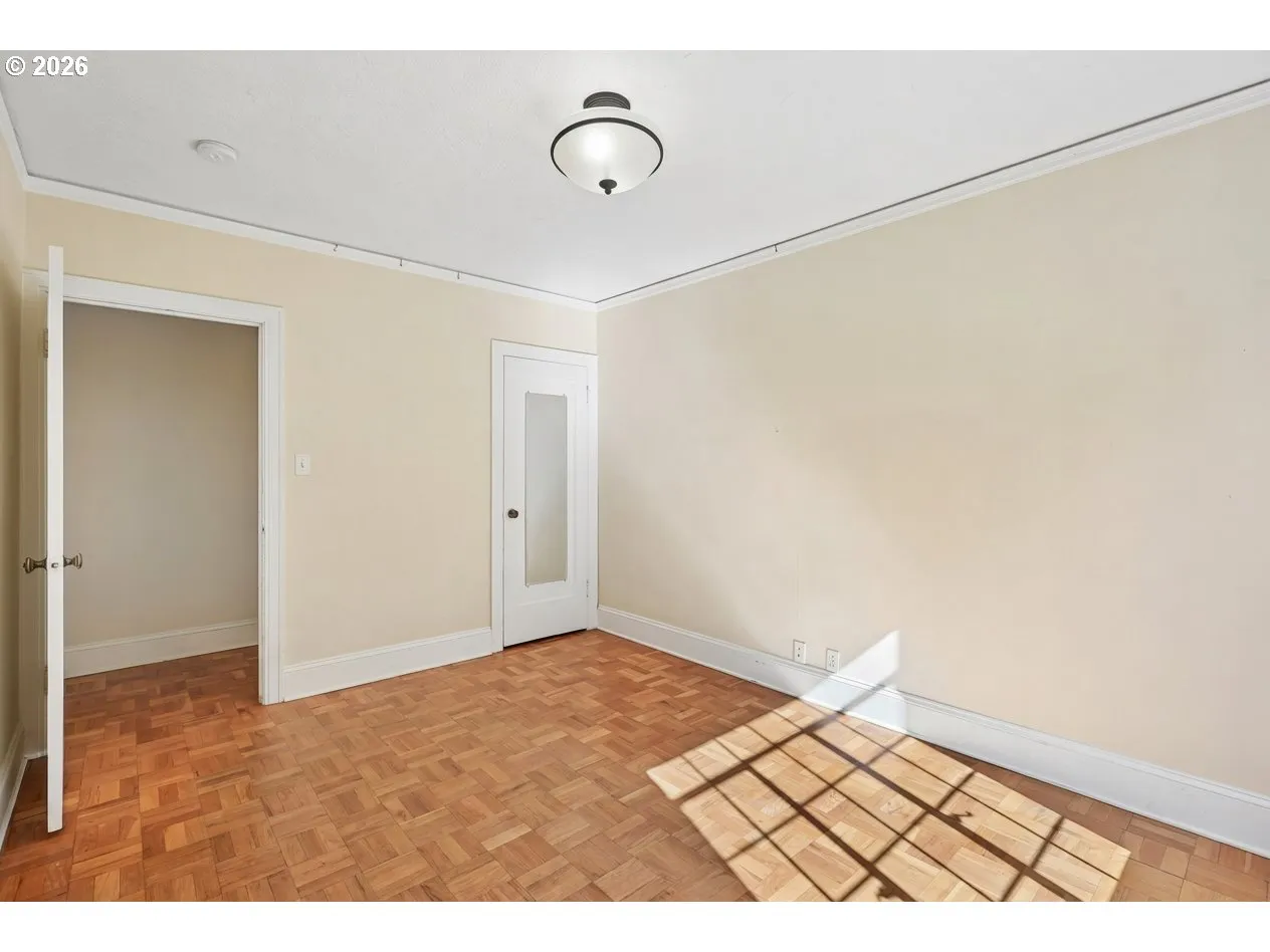 Bedroom-# 1