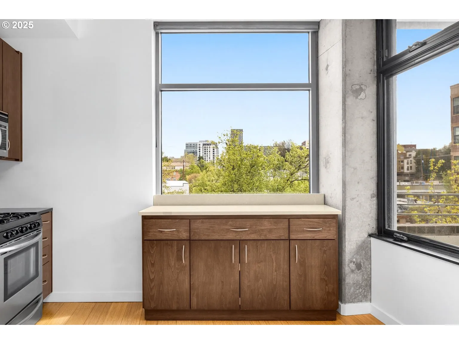 Kitchen-Island