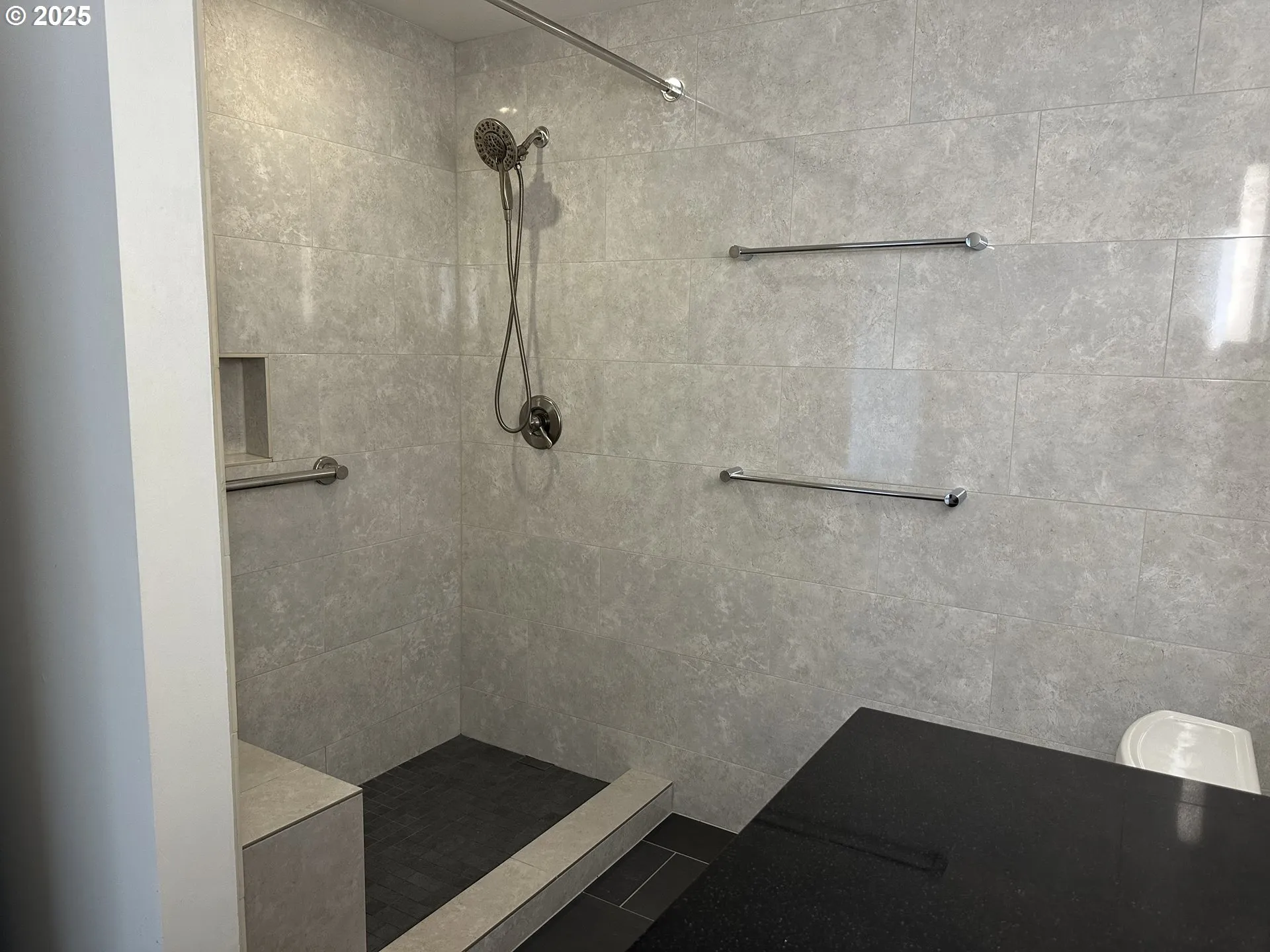 Bathroom-Walk in Shower