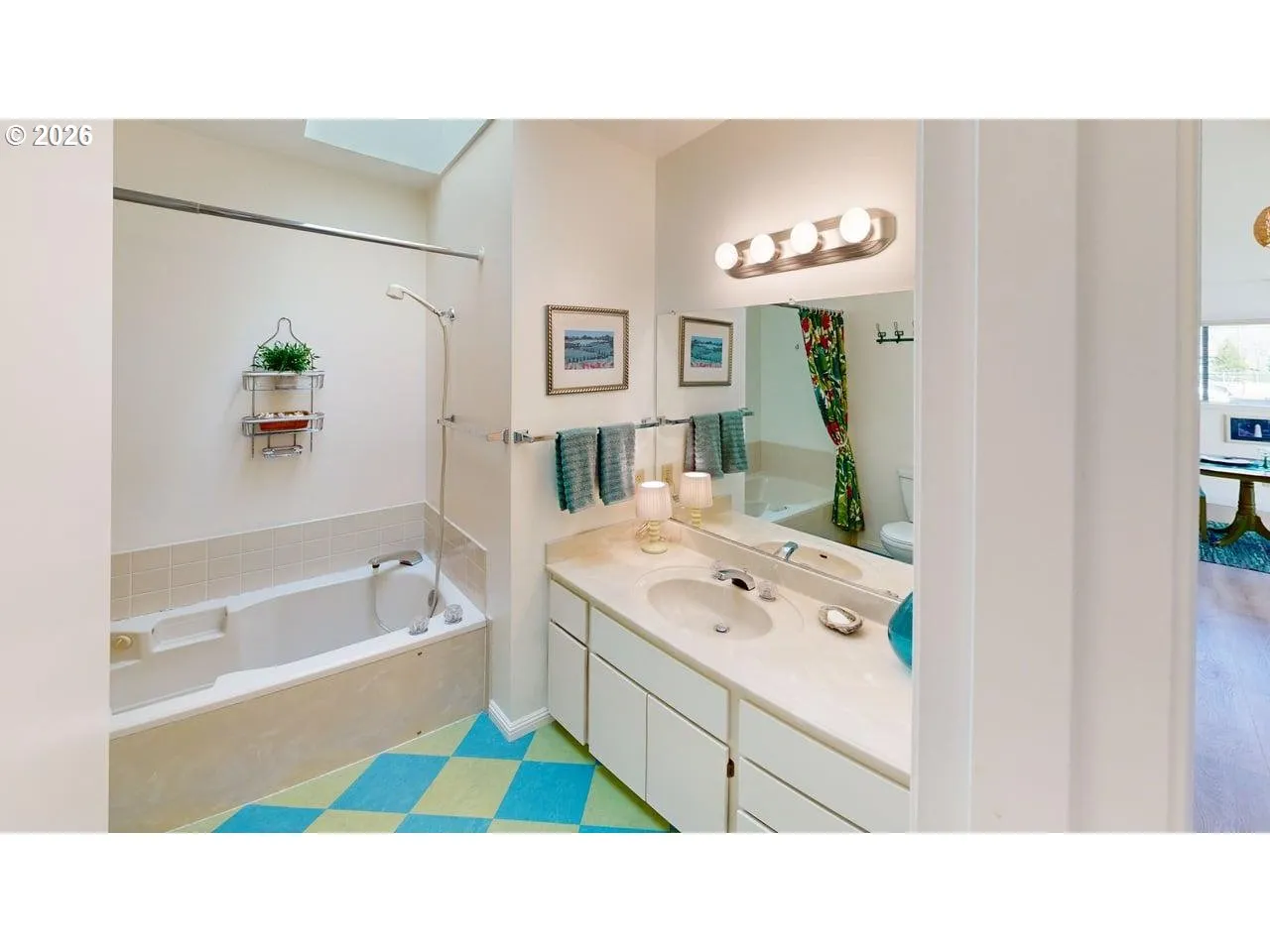 Bathroom-Hall