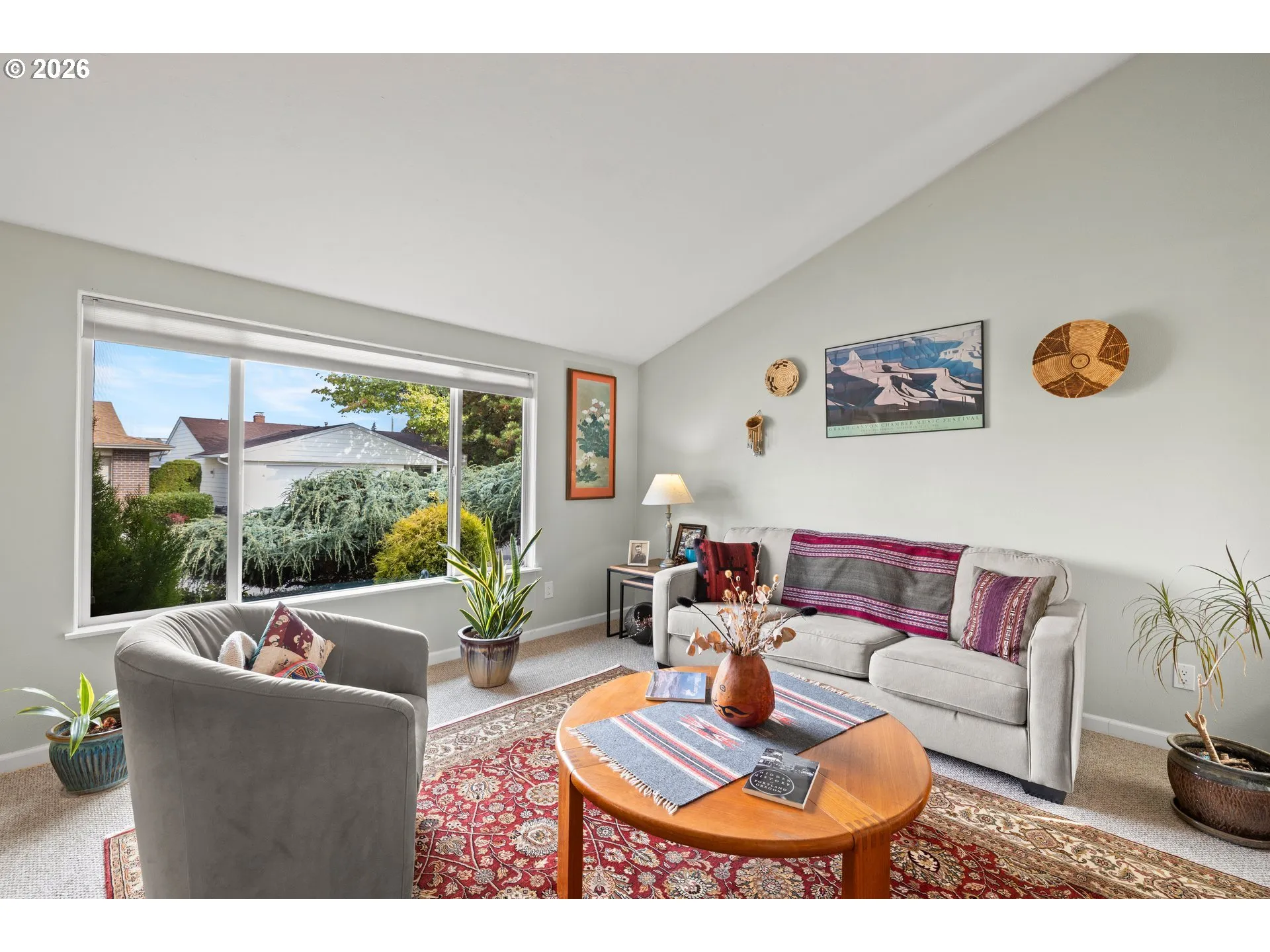 Living Room-Vaulted Ceilings