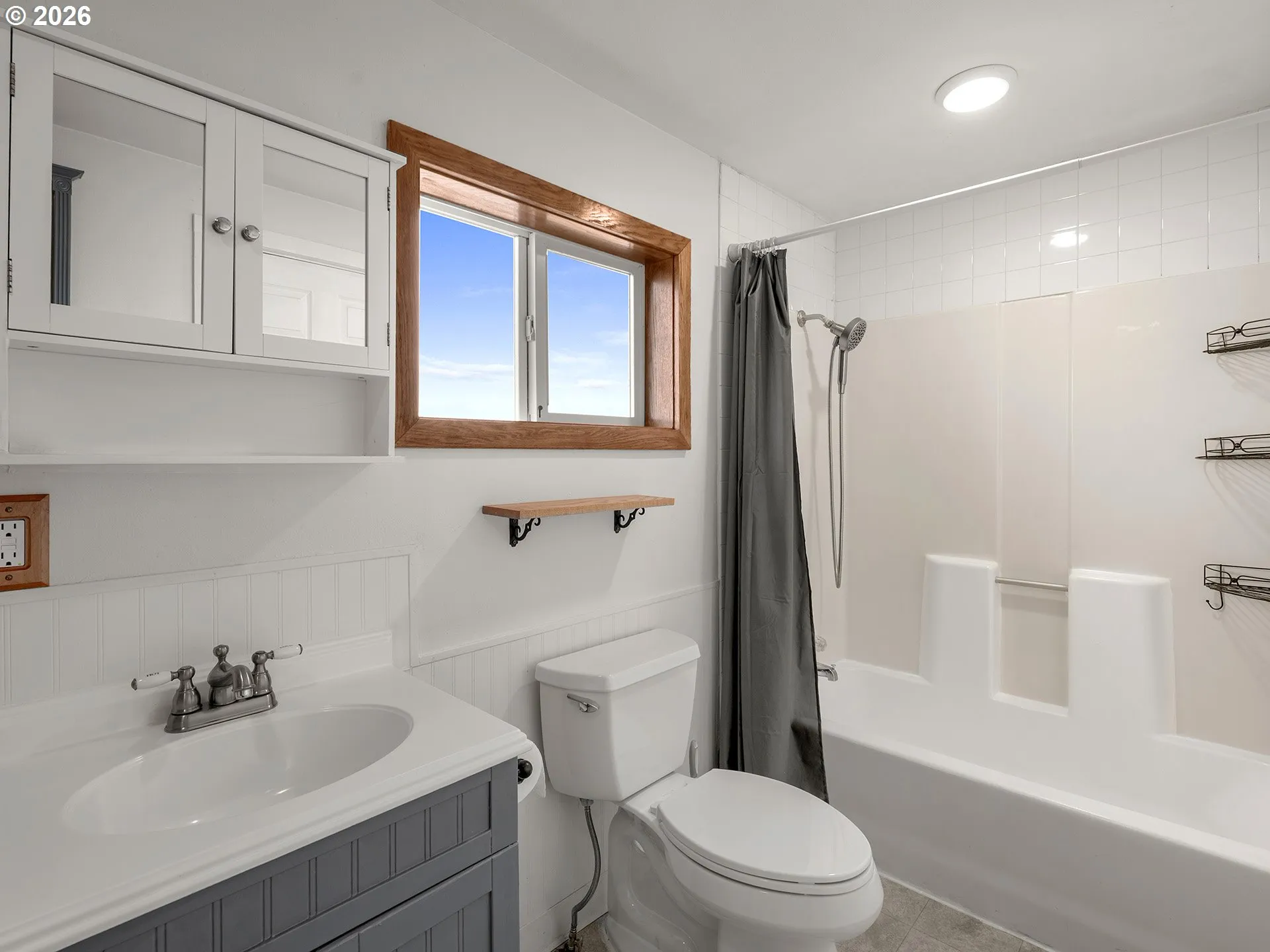 Bathroom-Hall