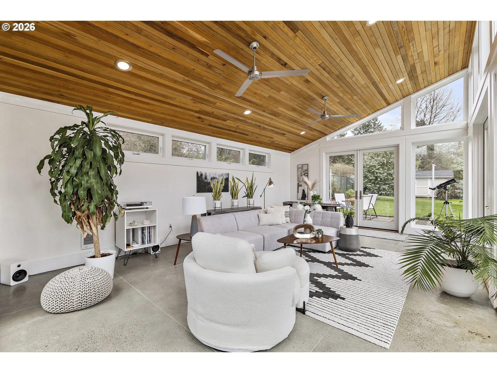 Sun Room-Ceiling Fan