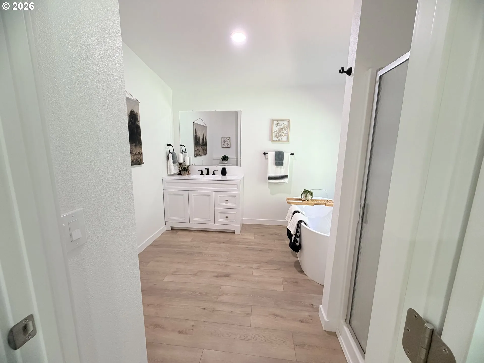Primary Bedroom-Attached Bathroom