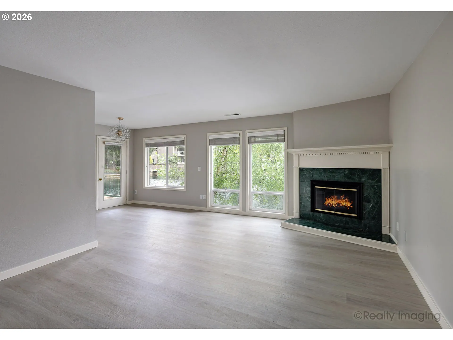 Living Room-Fireplace