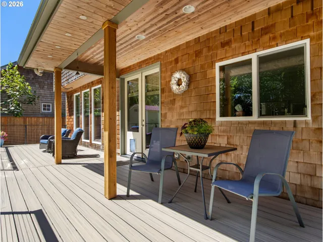 Deck-Main