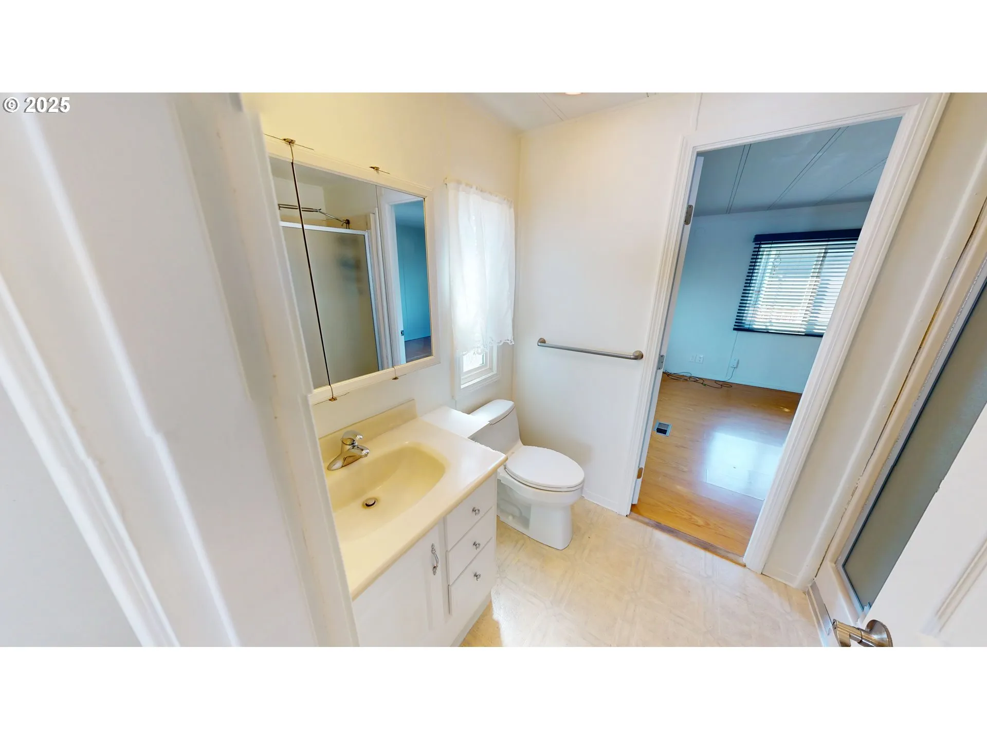 Attached Bathroom #1-Full Bathroom