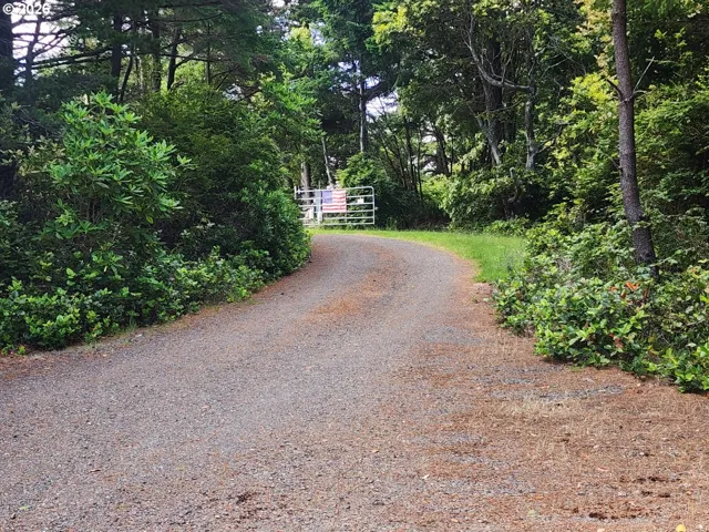 Driveway-Private