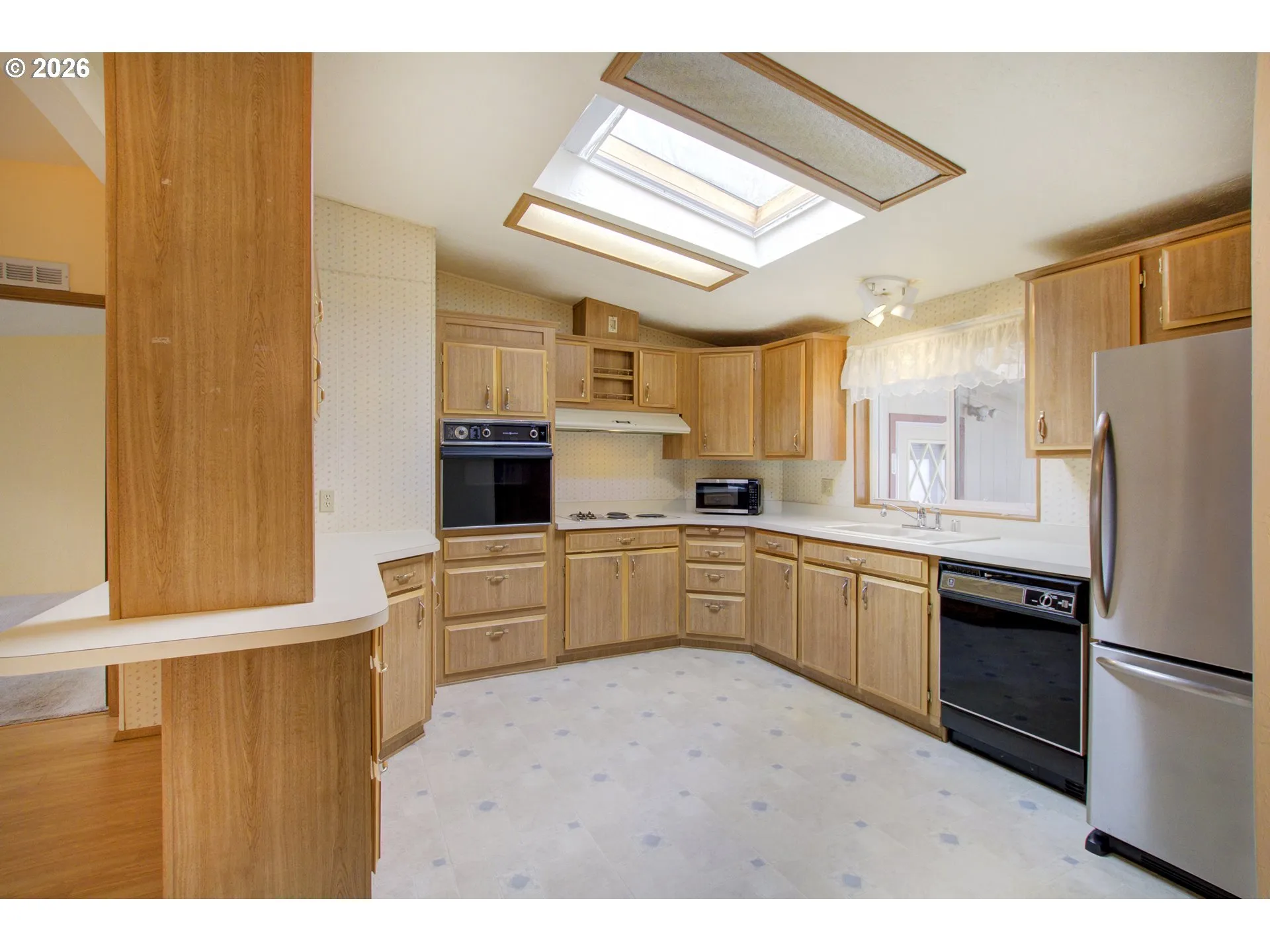 Kitchen-Skylight
