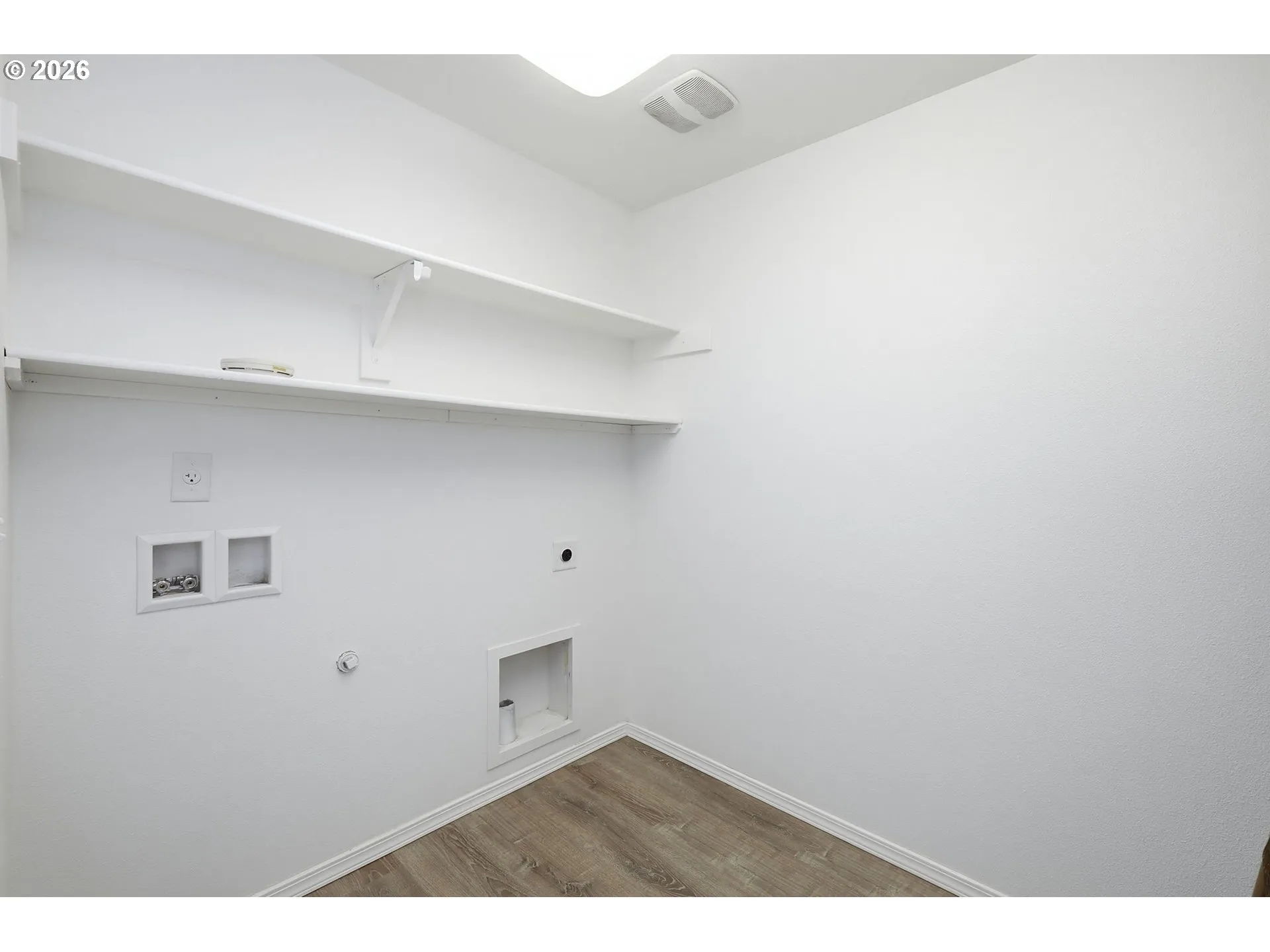 Laundry-Upper