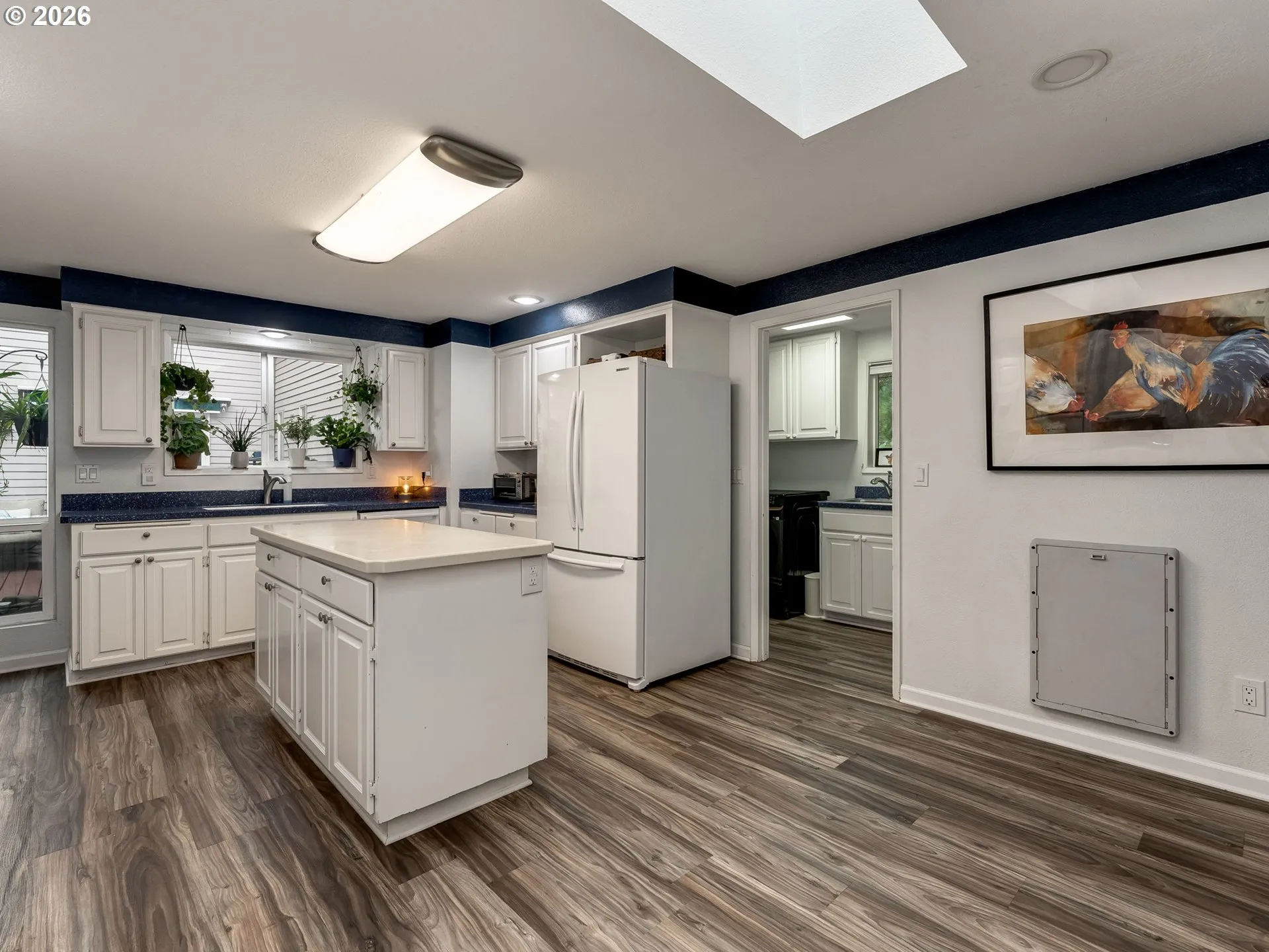 Kitchen/Nook-Eating Area