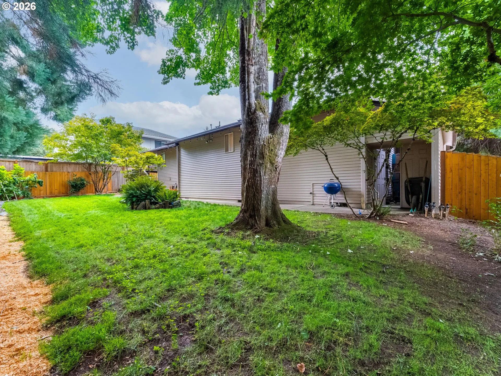 Yard-Fenced