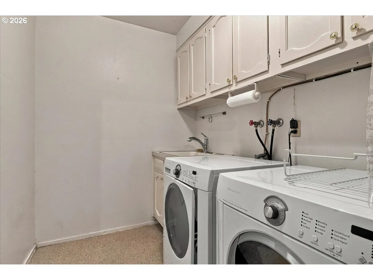 Laundry-Lower