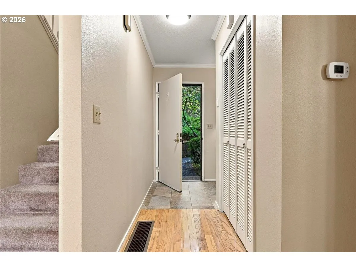 Entrance/Foyer