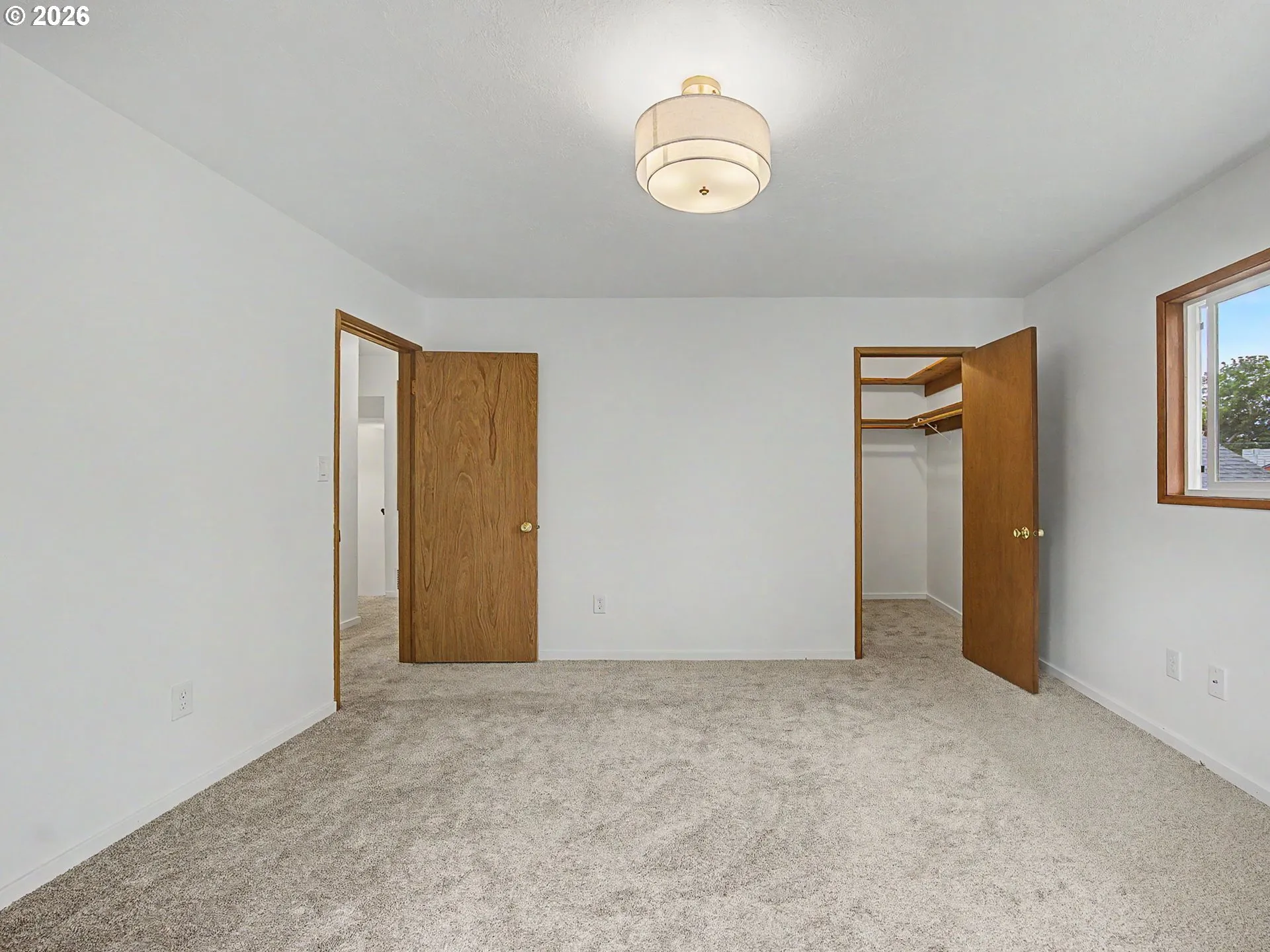 Primary Bedroom-Upper