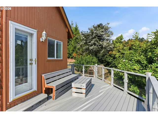 Deck-Main